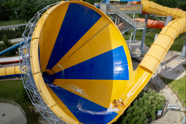 cyclone ride